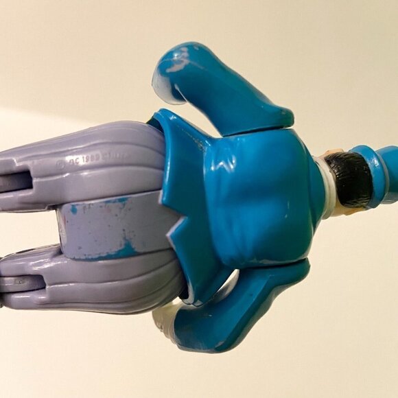 Vintage 1989 Batman Penguin Action Figure DC Comics 4 Inch  Tall Toy - Picture 10 of 12